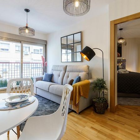 Malagasuite Cozy Center Apartment & Parking Exterior photo